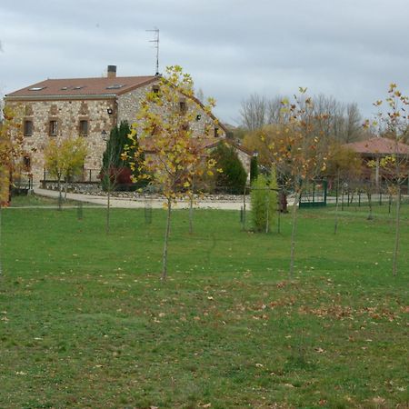 Bungalows Granja Escuela Arlanzón Eksteriør bilde
